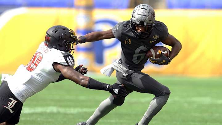 Pitt Sets Date for Homecoming Game