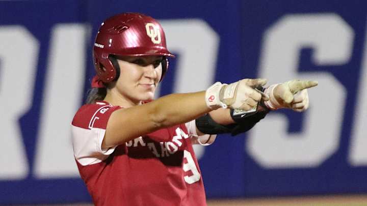 WCWS Photo Gallery: Oklahoma-Florida State 1