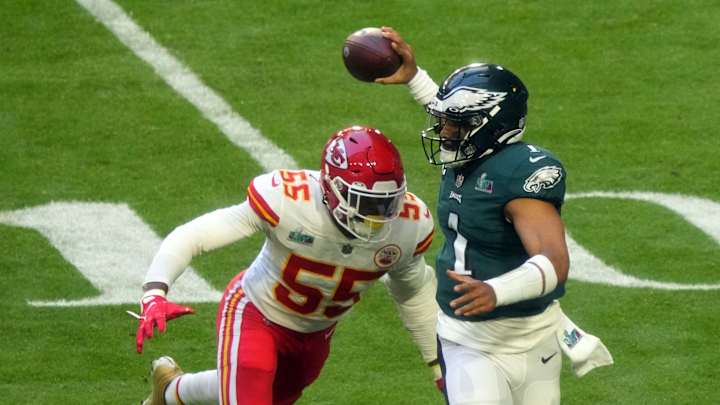 Report: Broncos Sign Former Chiefs Pass-Rusher Frank Clark