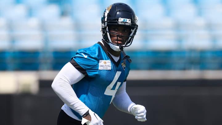 Jerry Rice Welcomes Jaguars' Tank Bigsby to NFL