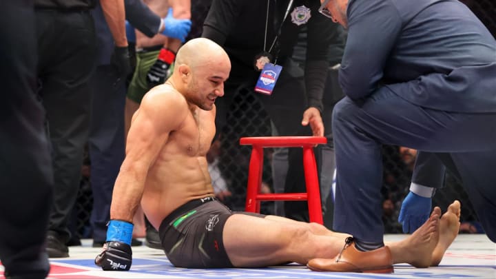 Magic No More: Ex-UFC Title Challenger Retires After 7th Straight Knockout Loss Magic No More: Ex-UFC Title Challenger Retires After 7th Straight Knockout Loss