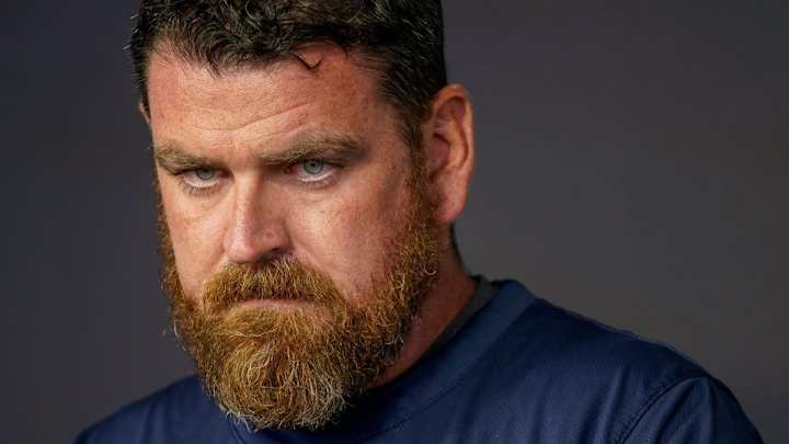 Titans OC Tim Kelly Could Be X-Factor in DeAndre Hopkins Pursuit