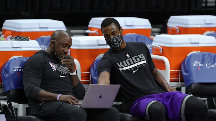 Nick Nurse, 76ers Expected to Add Sacramento Kings Coach