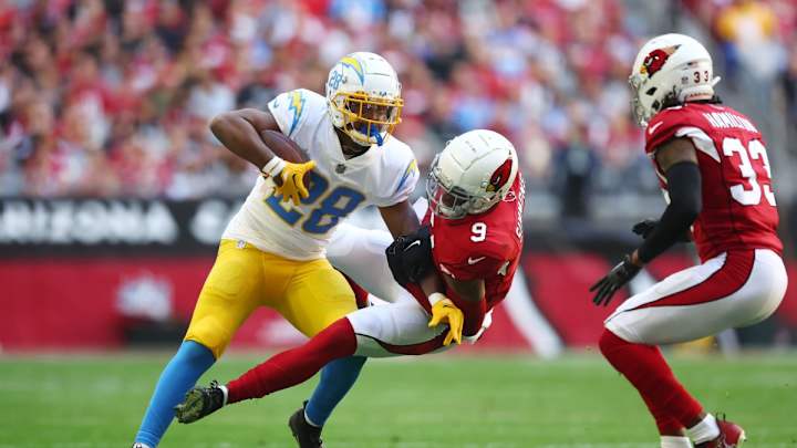 NFL Writer Ponders if Isaiah Spiller Could Step Up as Chargers' RB2 in 2023