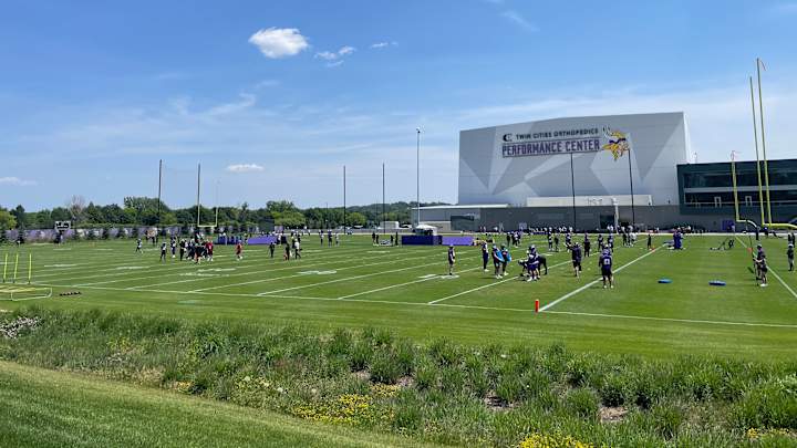 Vikings Minicamp Recap, Day 1: Jordan Hicks, Thayer Thomas Stand Out Vikings Minicamp Recap, Day 1: Jordan Hicks, Thayer Thomas Stand Out