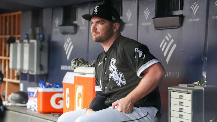 Chicago White Sox Injury Updates on Liam Hendriks and Eloy Jimenez Chicago White Sox Injury Updates on Liam Hendriks and Eloy Jimenez