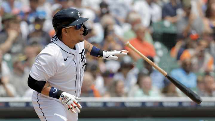 Photo of Atlanta Braves' Ronald Acuna Jr. and Detroit Tigers' Miguel Cabrera Goes Viral Photo of Atlanta Braves' Ronald Acuna Jr. and Detroit Tigers' Miguel Cabrera Goes Viral