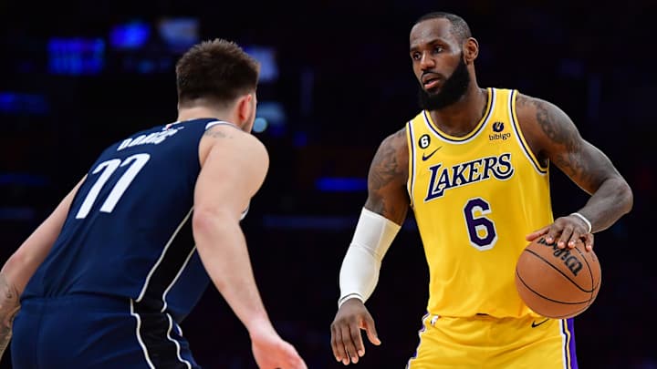 Lakers News: Insider Considers This Only Realistic Scenario For LeBron James To Join Dallas Lakers News: Insider Considers This Only Realistic Scenario For LeBron James To Join Dallas