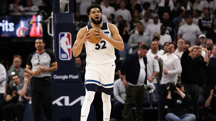 Former Miami Heat Guard Tim Hardaway Lists Centers Better Than Karl-Anthony Towns