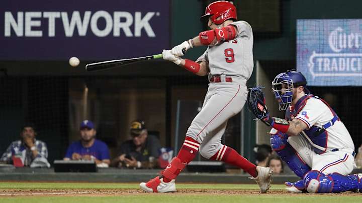 Angels News: Halos Starting SS Zach Neto Heading to IL with Oblique Strain