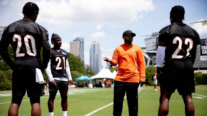 PFF Ranks Chidobe Awuzie, Mike Hilton Among Top-25 NFL Cornerbacks