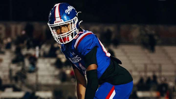 Washington Offers 2026 Folsom Athlete