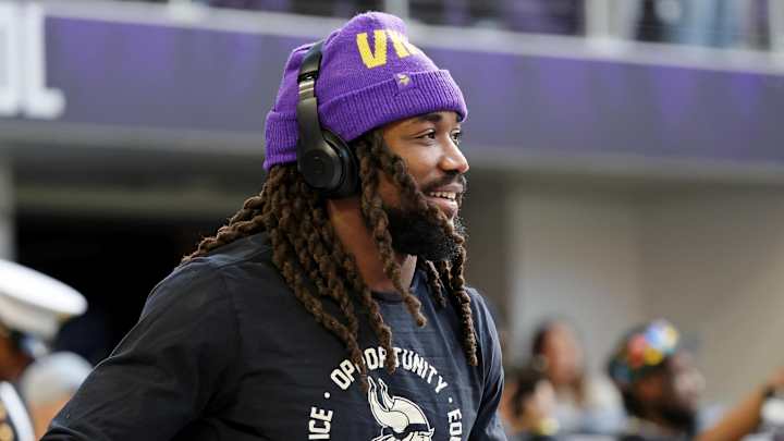 Dalvin Cook Muses About Playing With Fellow Free Agent DeAndre Hopkins