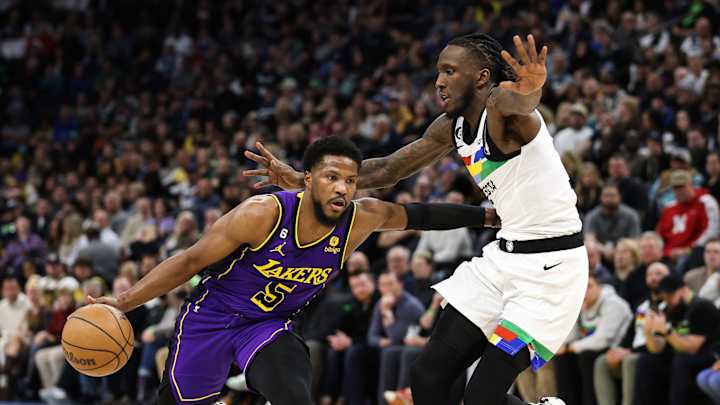 Lakers News: Reporter Believes LA Will Opt To Overpay Swingman Next Season Because Of This Skill Lakers News: Reporter Believes LA Will Opt To Overpay Swingman Next Season Because Of This Skill