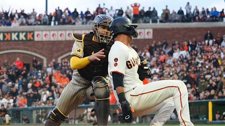 Padres manager says SF Giants benefitted from 'one of the worst calls'