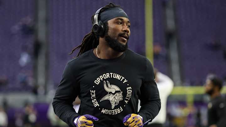 New York Jets QB Aaron Rodgers Complements Former FSU Football Star New York Jets QB Aaron Rodgers Complements Former FSU Football Star