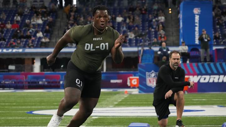 Steelers Sign Rookie DT Keeanu Benton