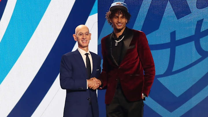 Dereck Lively II 'Ecstatic' for Mavs Opportunity, Speaks on Fit With Luka Doncic