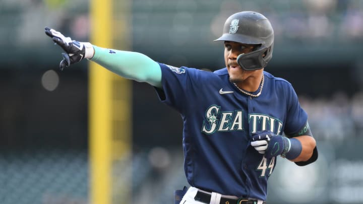 Mariners’ Julio Rodriguez Commits to 2023 Home Run Derby in Seattle