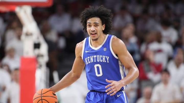 Jacob Toppin Signs Two-Way Deal With New York Knicks Jacob Toppin Signs Two-Way Deal With New York Knicks