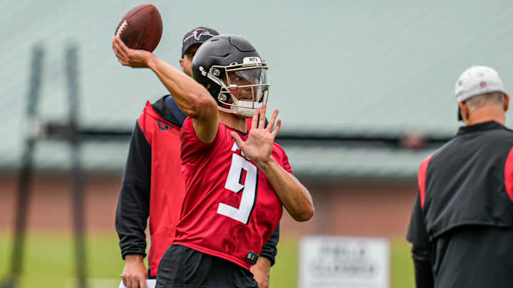 NFL Power Rankings: Falcons Dragged Down by Desmond Ridder? NFL Power Rankings: Falcons Dragged Down by Desmond Ridder?