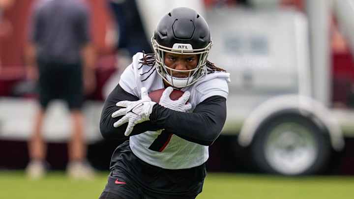 Falcons Run-Heavy Offense: 'Impossible' to Contend?