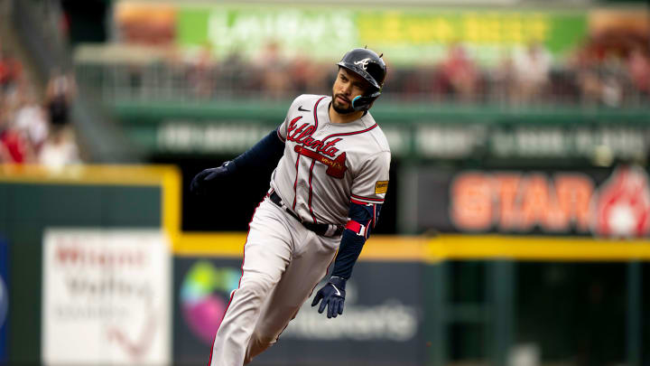 WATCH: Travis d'Arnaud gets some insurance runs with a shot to the Chop House