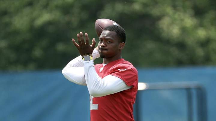 Detroit Lions QB Hendon Hooker Continues To Battle Adversity, Perform In OTAs