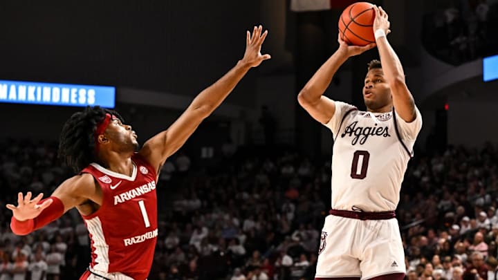 Aggies G Dexter Dennis Signs with Orlando Magic for NBA Summer League Aggies G Dexter Dennis Signs with Orlando Magic for NBA Summer League