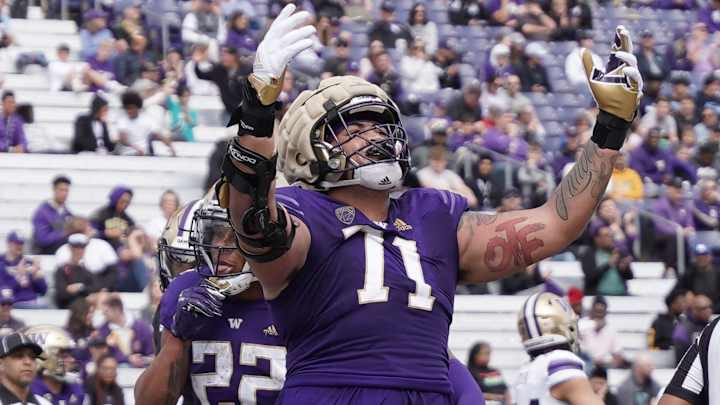 Husky Roster Review: Kalepo Got Smaller and His Role Got Bigger