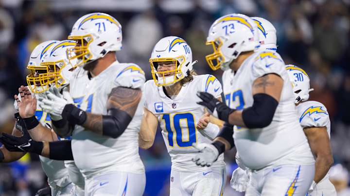 Chargers News: NFL Columnist Lists OC Carousel as Biggest Worry for Bolts