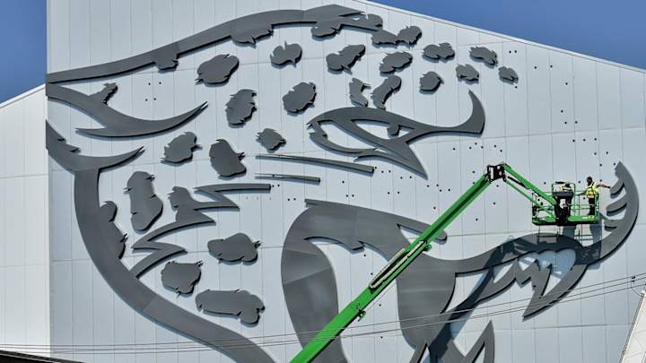 Jaguars Preview New Football Facility