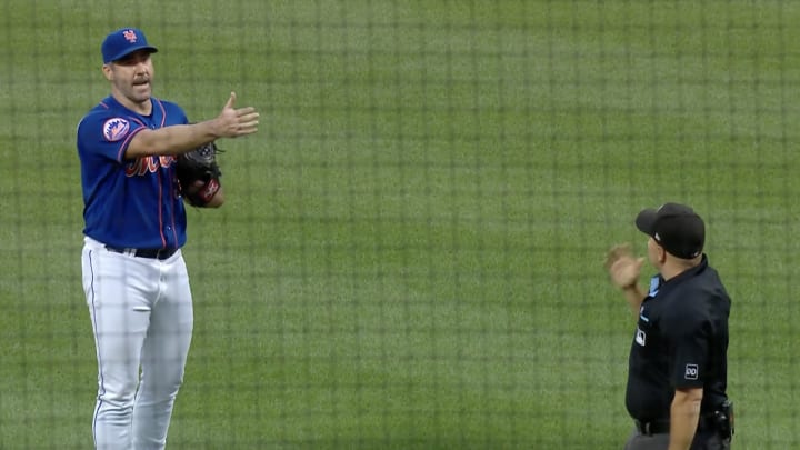 Justin Verlander Called for Unusual Pitch Clock Violation in Mets-Brewers Game Justin Verlander Called for Unusual Pitch Clock Violation in Mets-Brewers Game