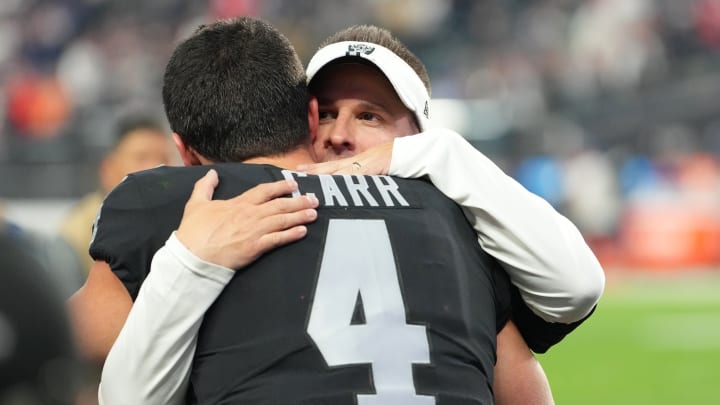 National Media Critical of McDaniels' Work With QBs