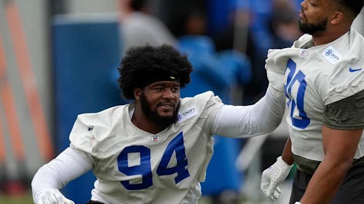 'Irrelevant'? Rams' Desjuan 'Taking Notes' Next to Aaron Donald