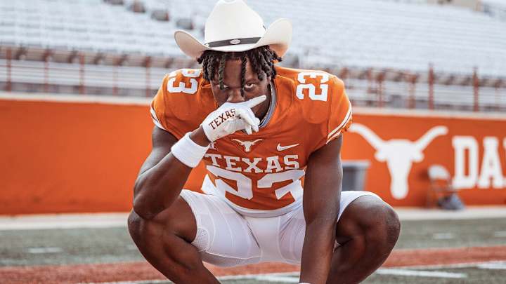 OFFICIAL: Four-Star Jordon Johnson-Rubell Signs With Texas