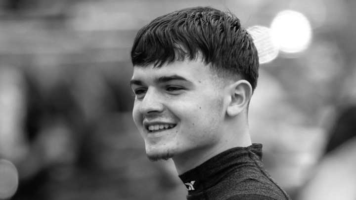 F1 World Pays Emotional Tribute To Dilano Van 'T Hoff