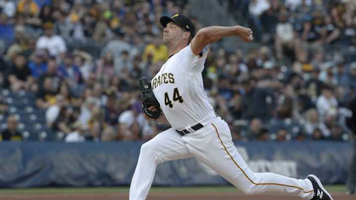 MLB Insider Suggests LA Add Former Dodgers Fan Favorite Pitcher Before Trade Deadline MLB Insider Suggests LA Add Former Dodgers Fan Favorite Pitcher Before Trade Deadline