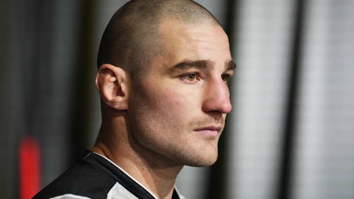 UFC Legend Open To Seeing Sean Strickland Challenge Israel Adesanya UFC Legend Open To Seeing Sean Strickland Challenge Israel Adesanya