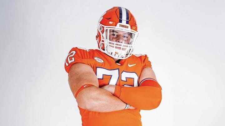 Three-Star OG Ronan O'Connell Commits To Clemson Over Tennessee, Wisconsin