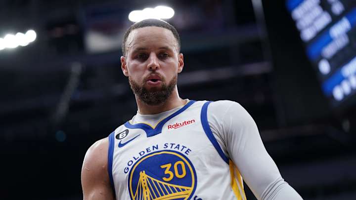 Steph Curry Receives Special Award