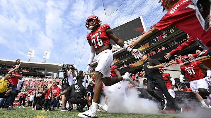 2023 Louisville Football Position Breakdown: Safety 2023 Louisville Football Position Breakdown: Safety