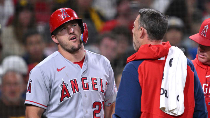 Angels Place Mike Trout on 10-Day IL With Hand Fracture Angels Place Mike Trout on 10-Day IL With Hand Fracture