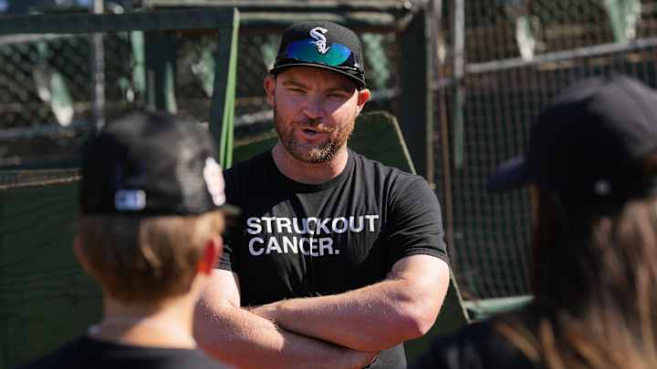 Chicago White Sox' Liam Hendriks Takes Another Step in Return From Elbow Injury Chicago White Sox' Liam Hendriks Takes Another Step in Return From Elbow Injury