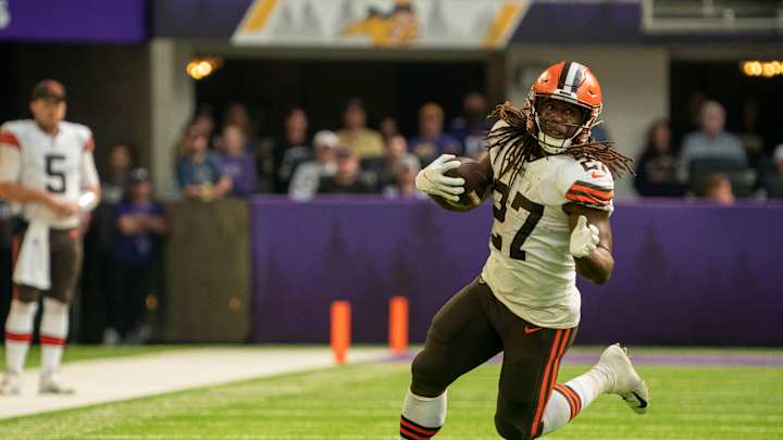 Ex-GM Suggests Vikings Sign This Free Agent Running Back