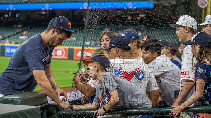 Houston Astros' Chas McCormick Admits Wrongdoing in Controversial Play vs. Seattle Mariners