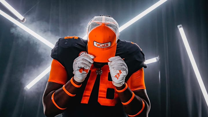 Four-Star OT Bennett Warren Is The Missing Link In Tennessee's Class Four-Star OT Bennett Warren Is The Missing Link In Tennessee's Class