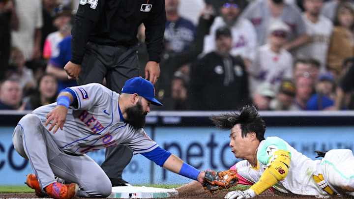 Padres News: Bob Melvin Sees Similarities Between Mets and Friars in Tough Season