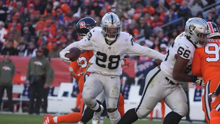Raiders Look to Keep Streak Alive vs. Broncos in Week 1