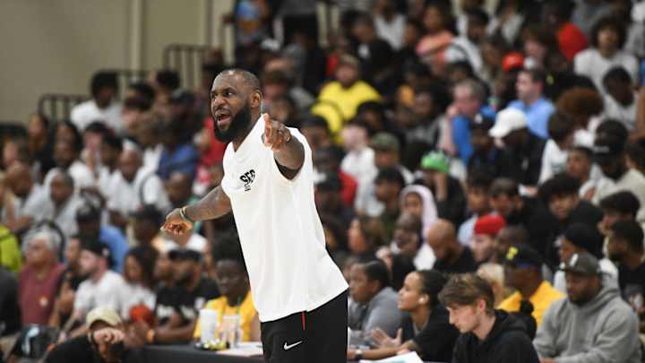 LeBron James Was So Fired Up While Coaching His Son’s Team at Nike Peach Jam